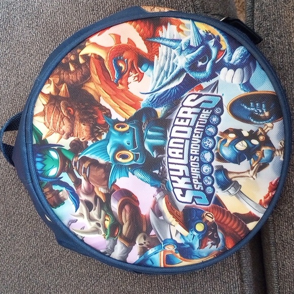 Skylanders storage - Picture 1 of 3